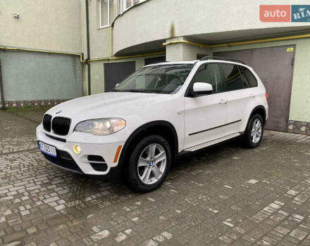 Белый БМВ Х5, объемом двигателя 3 л и пробегом 238 тыс. км за 18900 $, фото 4 на Automoto.ua