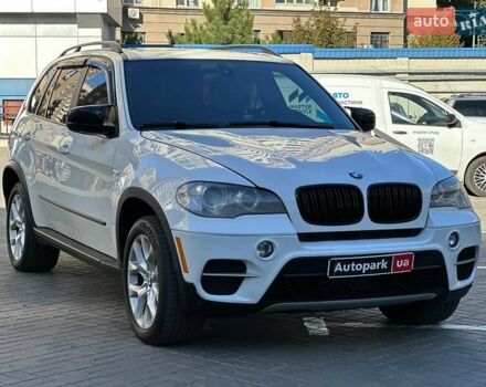 Белый БМВ Х5, объемом двигателя 3 л и пробегом 263 тыс. км за 17490 $, фото 2 на Automoto.ua