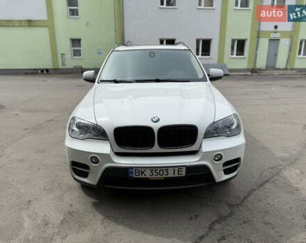 Белый БМВ Х5, объемом двигателя 2.99 л и пробегом 216 тыс. км за 17900 $, фото 2 на Automoto.ua