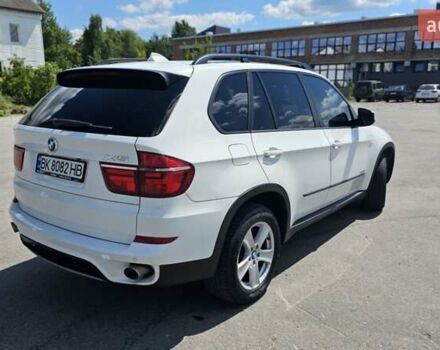 Белый БМВ Х5, объемом двигателя 3 л и пробегом 347 тыс. км за 17000 $, фото 3 на Automoto.ua