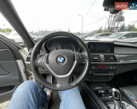 Белый БМВ Х5, объемом двигателя 2.98 л и пробегом 226 тыс. км за 14000 $, фото 10 на Automoto.ua