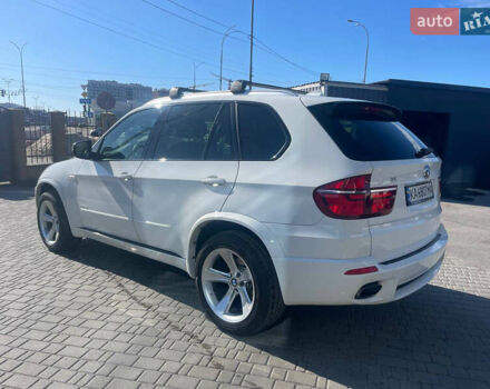 Белый БМВ Х5, объемом двигателя 2.98 л и пробегом 152 тыс. км за 20500 $, фото 2 на Automoto.ua