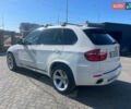 Белый БМВ Х5, объемом двигателя 2.98 л и пробегом 152 тыс. км за 20500 $, фото 2 на Automoto.ua