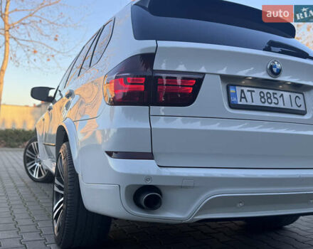 Белый БМВ Х5, объемом двигателя 3 л и пробегом 234 тыс. км за 15800 $, фото 33 на Automoto.ua