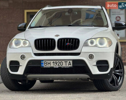 Білий БМВ Х5, об'ємом двигуна 3 л та пробігом 200 тис. км за 13900 $, фото 2 на Automoto.ua