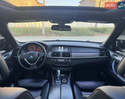 Белый БМВ Х5, объемом двигателя 3 л и пробегом 234 тыс. км за 15800 $, фото 41 на Automoto.ua