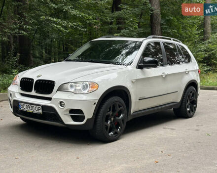 Белый БМВ Х5, объемом двигателя 3 л и пробегом 251 тыс. км за 17500 $, фото 1 на Automoto.ua