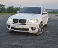 Белый БМВ Х5, объемом двигателя 4.39 л и пробегом 270 тыс. км за 17000 $, фото 1 на Automoto.ua