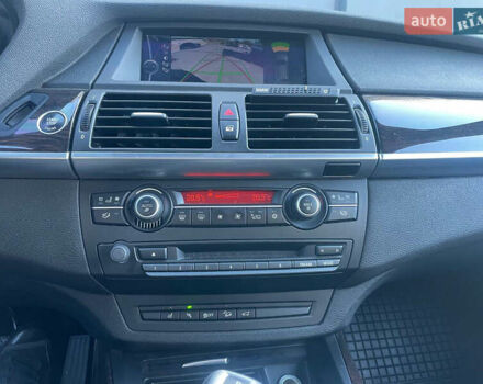 Белый БМВ Х5, объемом двигателя 2.98 л и пробегом 152 тыс. км за 20500 $, фото 10 на Automoto.ua