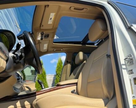 Белый БМВ Х5, объемом двигателя 3 л и пробегом 220 тыс. км за 12500 $, фото 10 на Automoto.ua