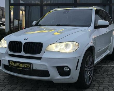 Белый БМВ Х5, объемом двигателя 3 л и пробегом 325 тыс. км за 13700 $, фото 2 на Automoto.ua