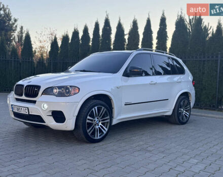Белый БМВ Х5, объемом двигателя 3 л и пробегом 234 тыс. км за 15800 $, фото 67 на Automoto.ua