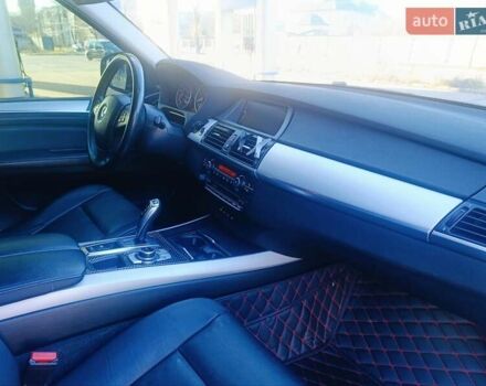 Білий БМВ Х5, об'ємом двигуна 3 л та пробігом 263 тис. км за 12600 $, фото 25 на Automoto.ua