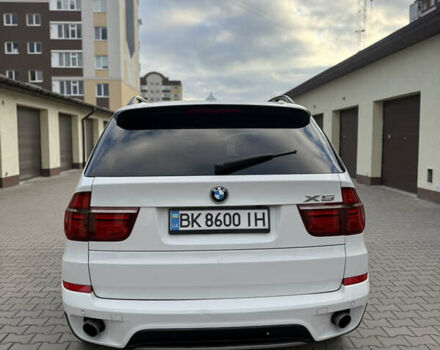 Білий БМВ Х5, об'ємом двигуна 2.99 л та пробігом 259 тис. км за 16000 $, фото 61 на Automoto.ua