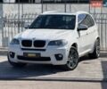 Белый БМВ Х5, объемом двигателя 2.98 л и пробегом 261 тыс. км за 13400 $, фото 1 на Automoto.ua