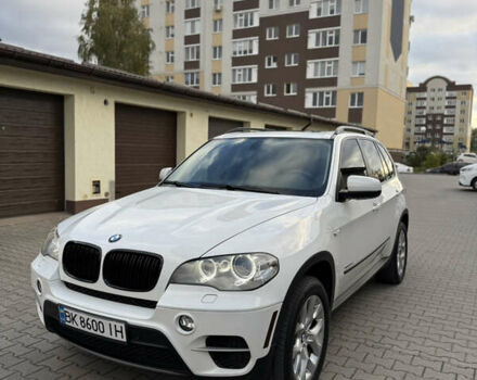 Білий БМВ Х5, об'ємом двигуна 2.99 л та пробігом 259 тис. км за 16000 $, фото 49 на Automoto.ua