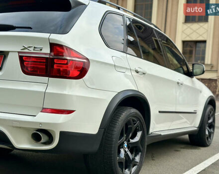 Белый БМВ Х5, объемом двигателя 3 л и пробегом 214 тыс. км за 18499 $, фото 21 на Automoto.ua