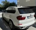 Белый БМВ Х5, объемом двигателя 2.98 л и пробегом 193 тыс. км за 15000 $, фото 4 на Automoto.ua