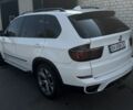 Белый БМВ Х5, объемом двигателя 3 л и пробегом 294 тыс. км за 15200 $, фото 3 на Automoto.ua