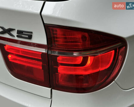 Белый БМВ Х5, объемом двигателя 3 л и пробегом 251 тыс. км за 17800 $, фото 42 на Automoto.ua