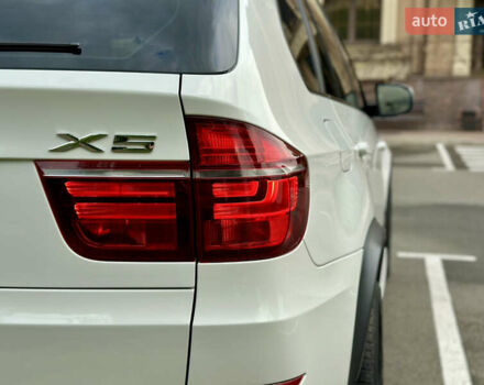 Белый БМВ Х5, объемом двигателя 3 л и пробегом 214 тыс. км за 18499 $, фото 22 на Automoto.ua