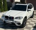 Белый БМВ Х5, объемом двигателя 3 л и пробегом 220 тыс. км за 12500 $, фото 2 на Automoto.ua