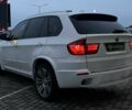 Белый БМВ Х5, объемом двигателя 3 л и пробегом 325 тыс. км за 13700 $, фото 4 на Automoto.ua