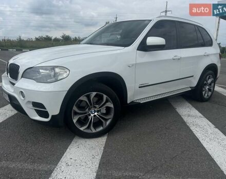 Белый БМВ Х5, объемом двигателя 3 л и пробегом 189 тыс. км за 21500 $, фото 2 на Automoto.ua