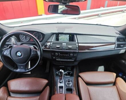 Белый БМВ Х5, объемом двигателя 3 л и пробегом 148 тыс. км за 17000 $, фото 14 на Automoto.ua