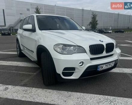Белый БМВ Х5, объемом двигателя 3 л и пробегом 189 тыс. км за 21500 $, фото 17 на Automoto.ua