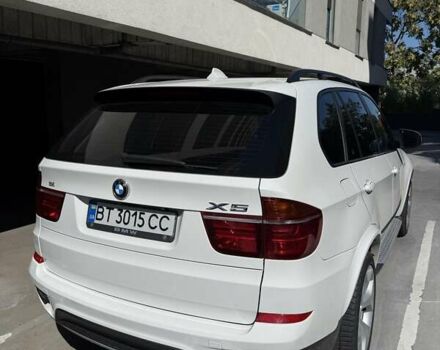 Белый БМВ Х5, объемом двигателя 2.98 л и пробегом 193 тыс. км за 15000 $, фото 3 на Automoto.ua