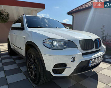 Белый БМВ Х5, объемом двигателя 3 л и пробегом 231 тыс. км за 11999 $, фото 7 на Automoto.ua