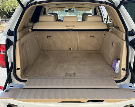 Белый БМВ Х5, объемом двигателя 2.98 л и пробегом 217 тыс. км за 16600 $, фото 21 на Automoto.ua