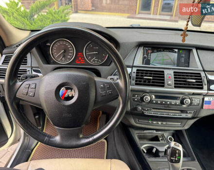 Білий БМВ Х5, об'ємом двигуна 3 л та пробігом 200 тис. км за 13900 $, фото 17 на Automoto.ua