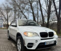 Белый БМВ Х5, объемом двигателя 2.99 л и пробегом 259 тыс. км за 16400 $, фото 42 на Automoto.ua