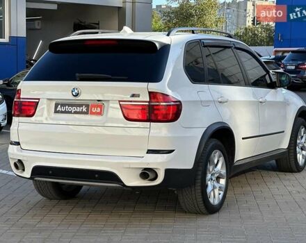 Белый БМВ Х5, объемом двигателя 3 л и пробегом 263 тыс. км за 17490 $, фото 18 на Automoto.ua