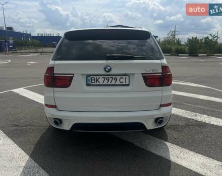 Белый БМВ Х5, объемом двигателя 3 л и пробегом 189 тыс. км за 21500 $, фото 11 на Automoto.ua