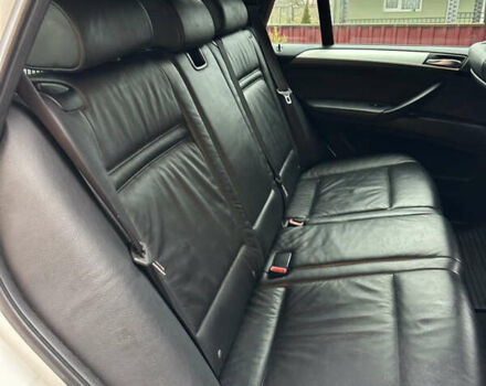 Белый БМВ Х5, объемом двигателя 2.99 л и пробегом 230 тыс. км за 20000 $, фото 27 на Automoto.ua