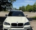 Белый БМВ Х5, объемом двигателя 2.99 л и пробегом 260 тыс. км за 12800 $, фото 1 на Automoto.ua