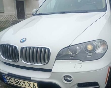 Белый БМВ Х5, объемом двигателя 3 л и пробегом 240 тыс. км за 13500 $, фото 4 на Automoto.ua