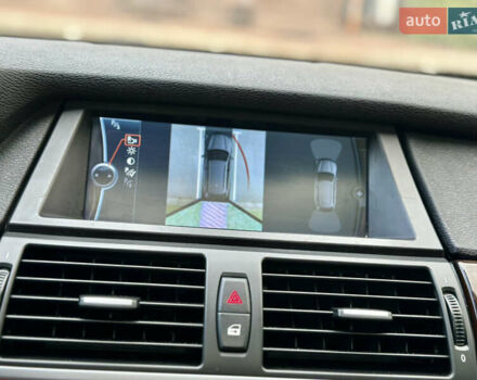 Белый БМВ Х5, объемом двигателя 3 л и пробегом 214 тыс. км за 18499 $, фото 57 на Automoto.ua