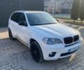 Білий БМВ Х5, об'ємом двигуна 2.98 л та пробігом 184 тис. км за 15500 $, фото 1 на Automoto.ua