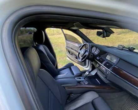 Белый БМВ Х5, объемом двигателя 2.99 л и пробегом 185 тыс. км за 21000 $, фото 6 на Automoto.ua