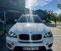 Белый БМВ Х5, объемом двигателя 2.99 л и пробегом 285 тыс. км за 16600 $, фото 1 на Automoto.ua