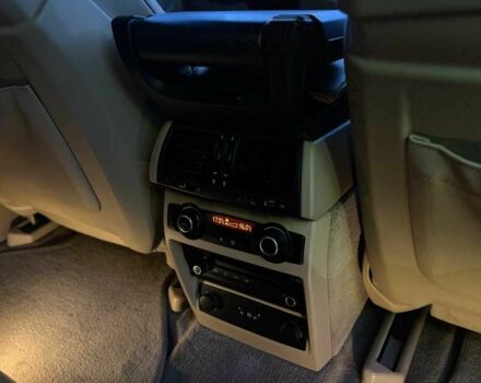 Белый БМВ Х5, объемом двигателя 3 л и пробегом 325 тыс. км за 13700 $, фото 21 на Automoto.ua
