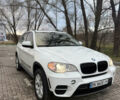 Белый БМВ Х5, объемом двигателя 2.99 л и пробегом 259 тыс. км за 16400 $, фото 26 на Automoto.ua