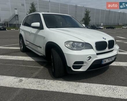 Белый БМВ Х5, объемом двигателя 3 л и пробегом 189 тыс. км за 21500 $, фото 35 на Automoto.ua