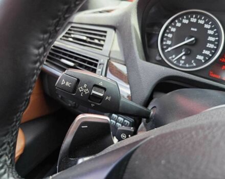 Белый БМВ Х5, объемом двигателя 3 л и пробегом 148 тыс. км за 17000 $, фото 19 на Automoto.ua