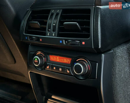 Белый БМВ Х5, объемом двигателя 3 л и пробегом 251 тыс. км за 17800 $, фото 22 на Automoto.ua