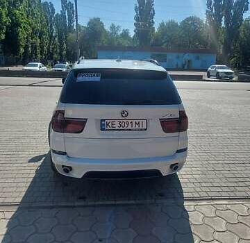 Белый БМВ Х5, объемом двигателя 2.99 л и пробегом 185 тыс. км за 21000 $, фото 2 на Automoto.ua